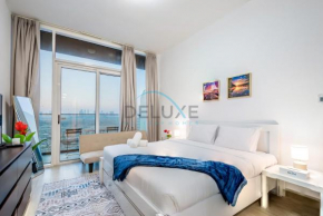 Elegant Studio in Bloom Towers B, JVC by Deluxe Holiday Homes